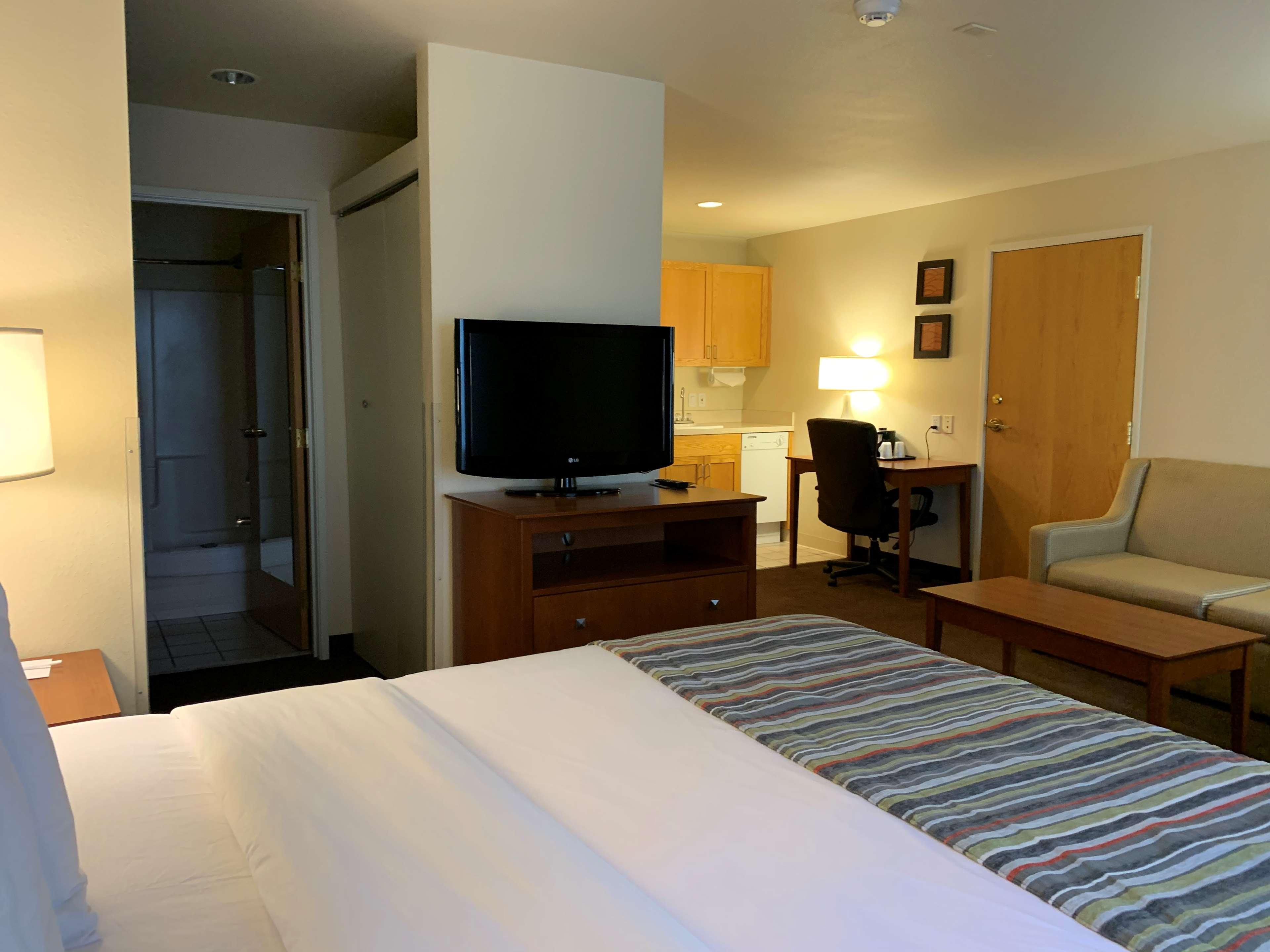Country Inn & Suites By Radisson, Bend, Or Exterior photo