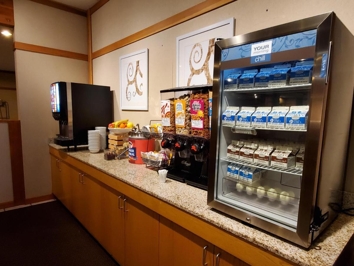 Country Inn & Suites By Radisson, Bend, Or Exterior photo